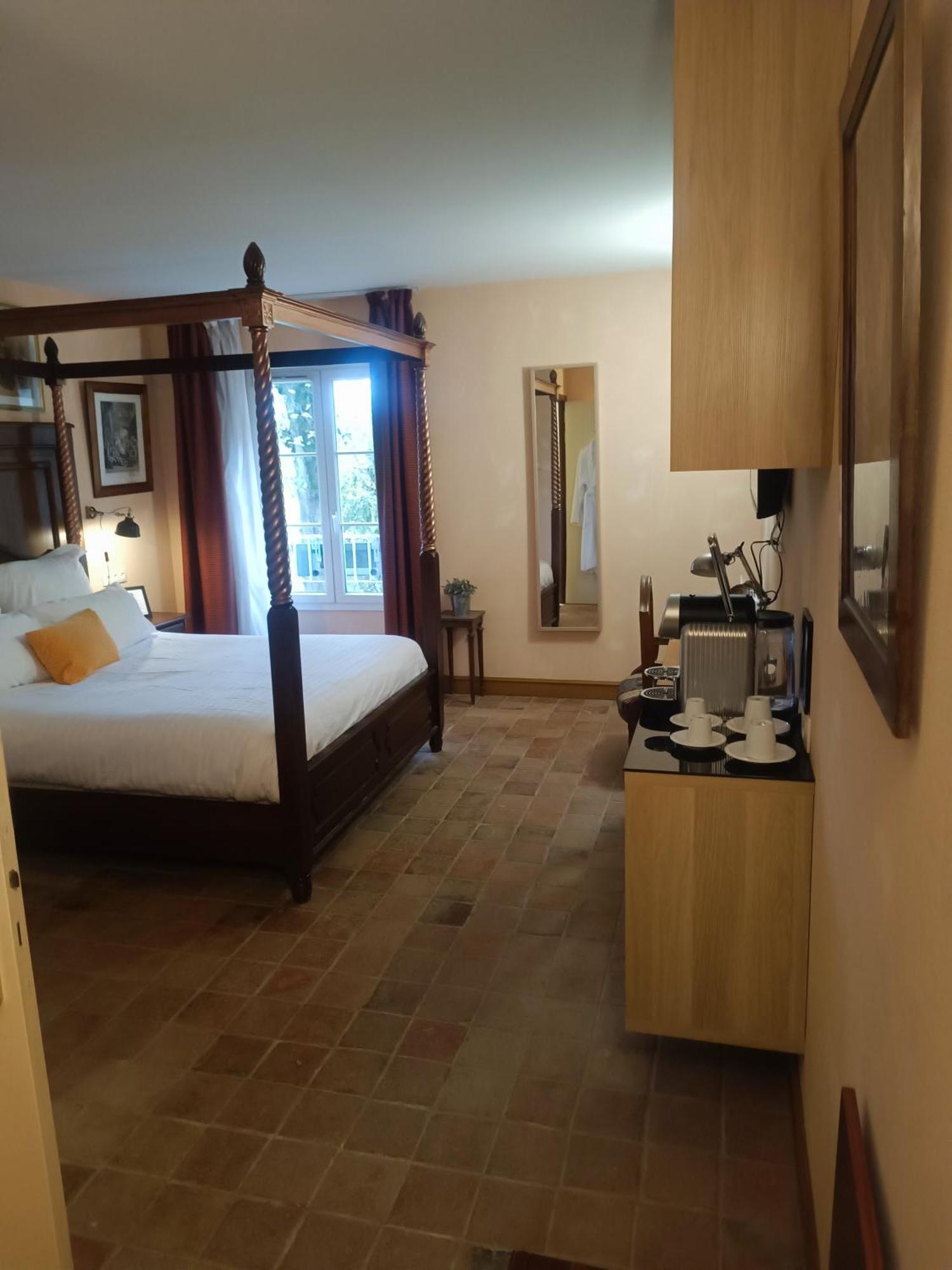 Hostellerie Les Hauts De Sainte Maure Dış mekan fotoğraf