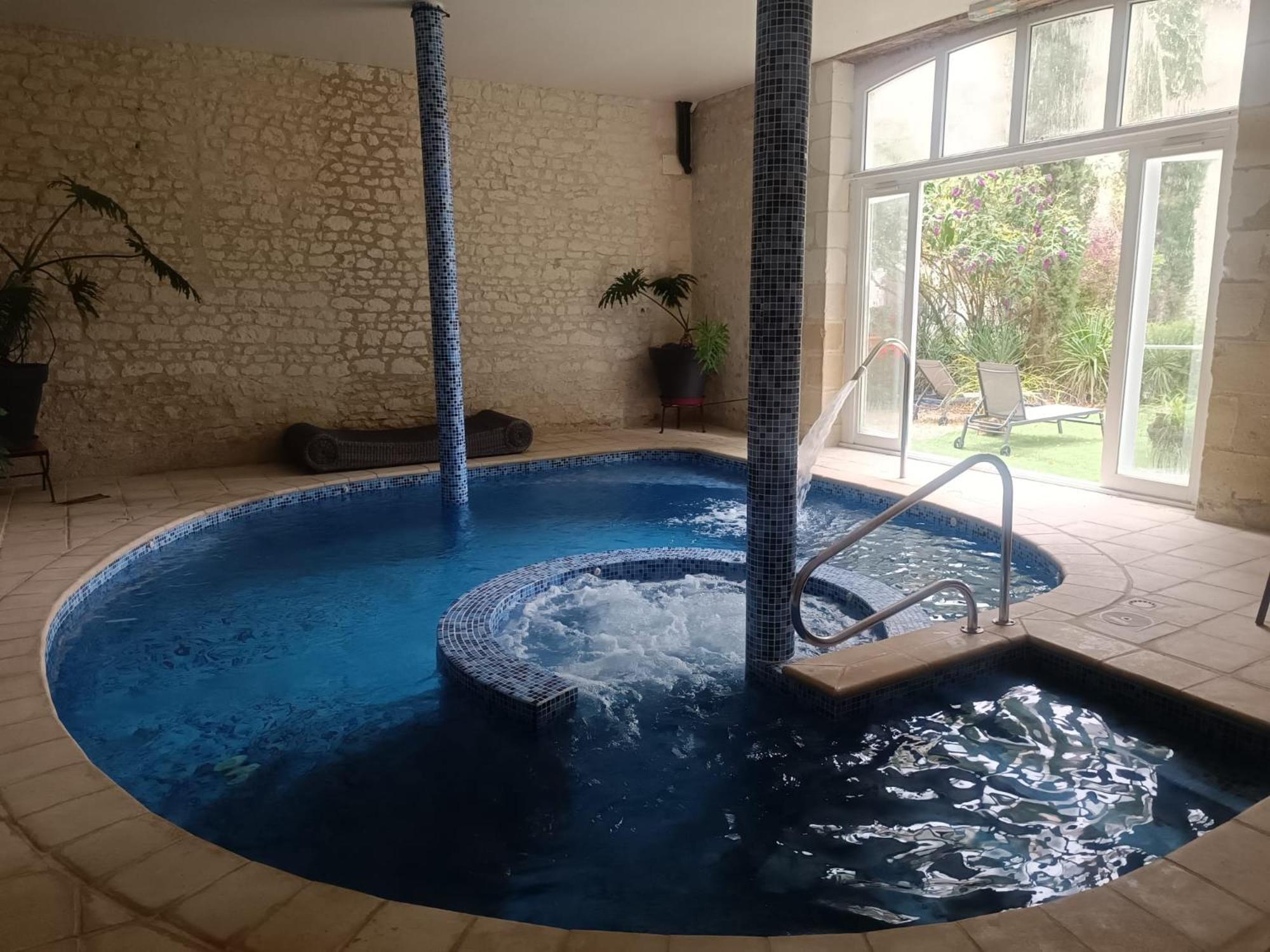 Hostellerie Les Hauts De Sainte Maure Dış mekan fotoğraf